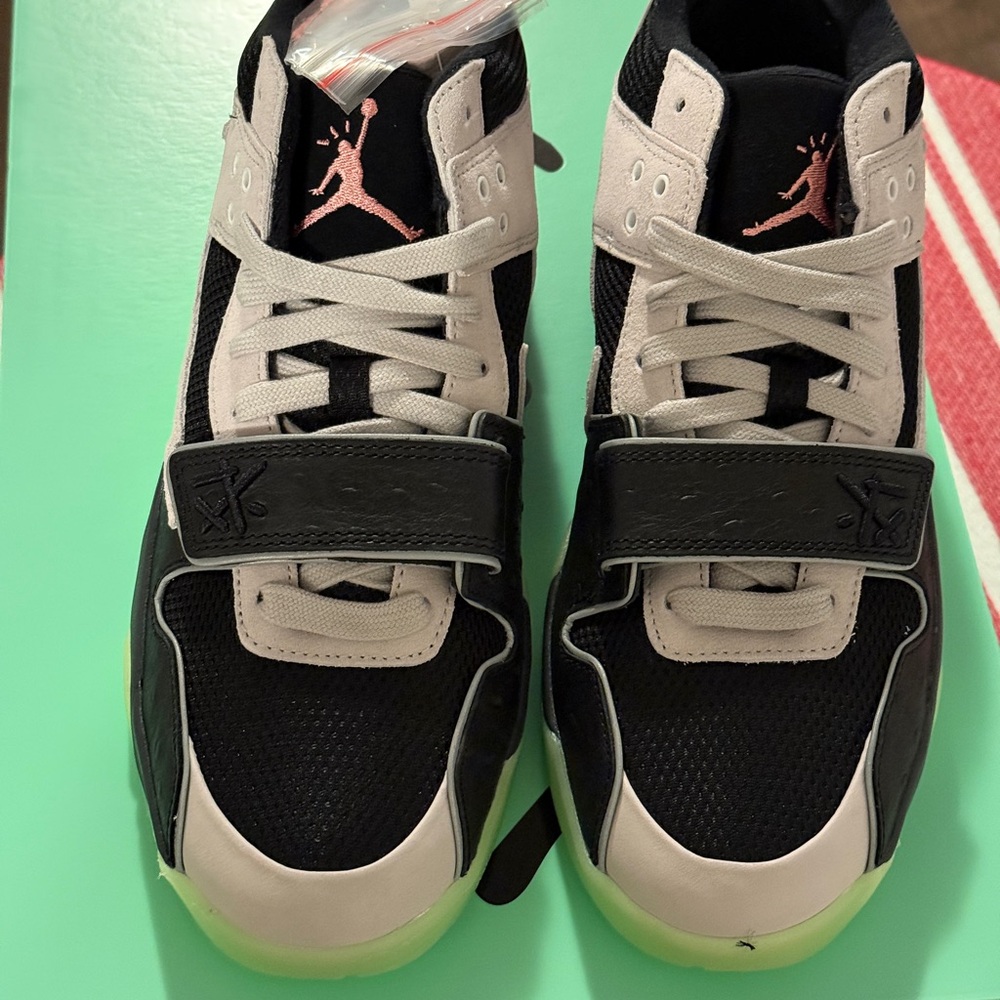 Travis Scott x Chase B Black Night Silver